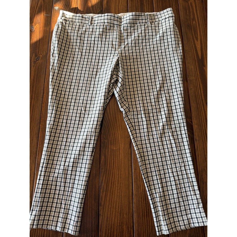 Lands' End "Fit 2 - Slim Leg" Plaid Mid-Rise Capri Pants - Size 26W Inseam 25